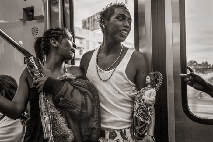 tren-ligero-near-la-noria-mexico-city-920x613-700x466