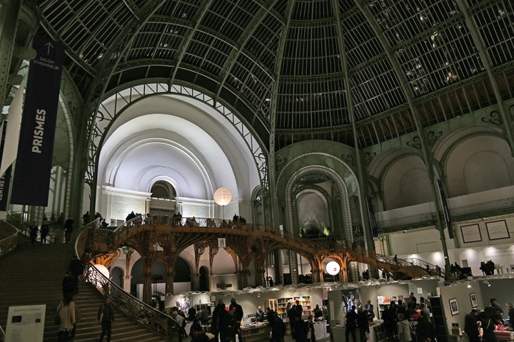 towards-the-prismes-section-at-paris-photo